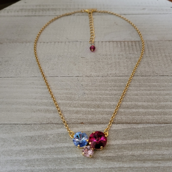 Austrian Crystal Cluster Pendant Necklace in Gold - Picture 4 of 10